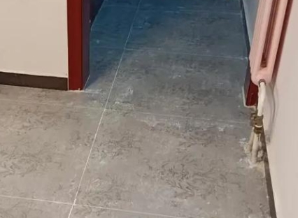呼伦贝尔瓷砖空鼓维修公司分享下呼伦贝尔地砖空鼓了怎么办